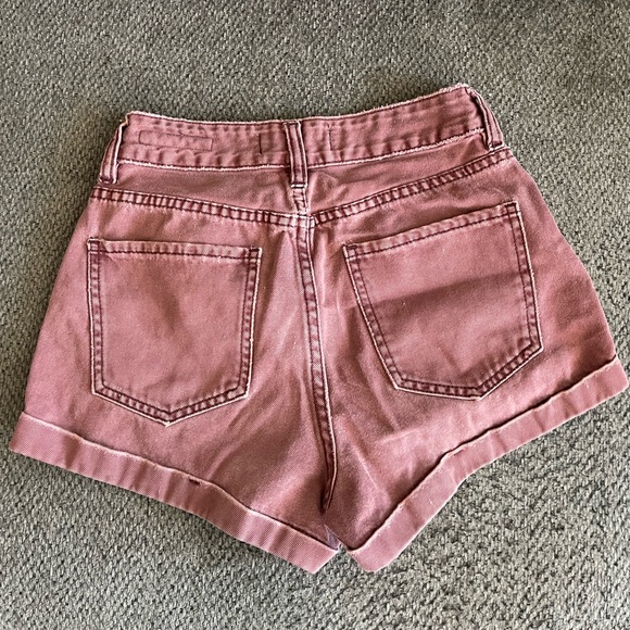 PacSun Women's Rose-Pink High-Rise Denim Mom Shorts - Picture 3 of 3